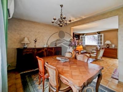 Maison - 128 m² - 5 pièces