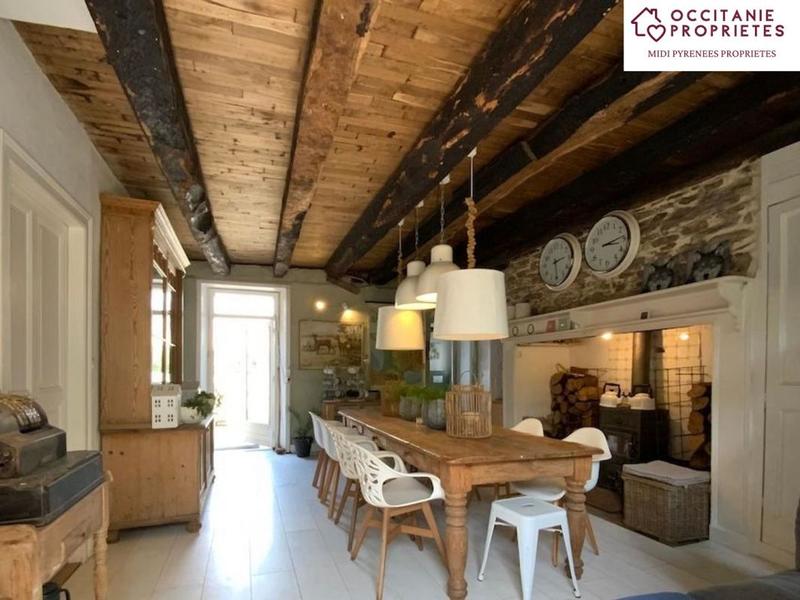 Maison chambre d'hôtes - 100 m² - 7 pièces