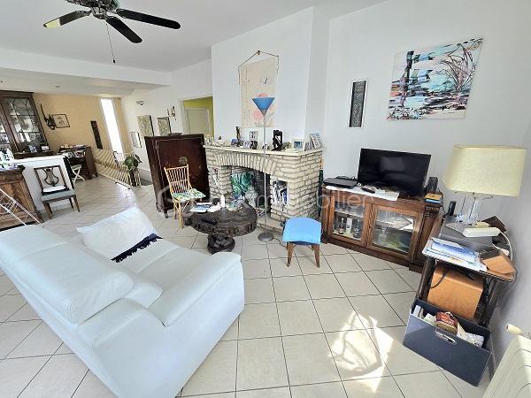 Maison - 170 m² - 6 pièces