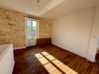 Maison ancienne - 110 m² - 5 pièces