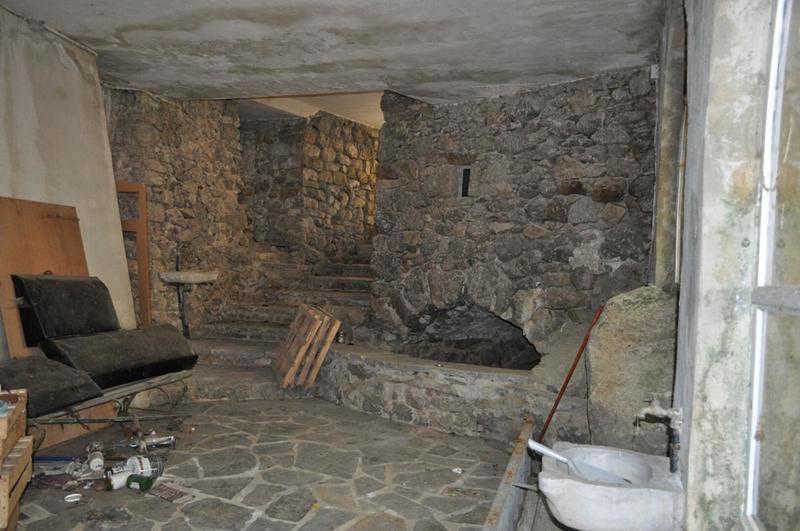 Maison - 249 m² - 11 pièces