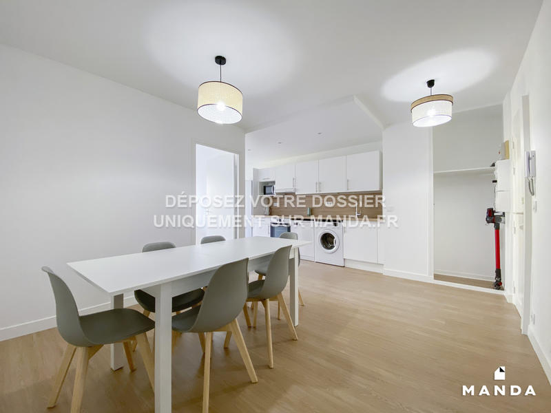 Chambre - 10 m² - 6 pièces