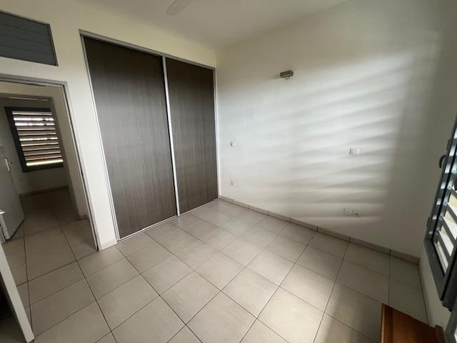 Appartement ancien - 96 m² - 4 pièces