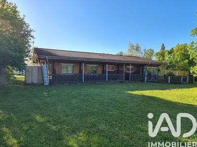 Maison - 122 m² - 6 pièces