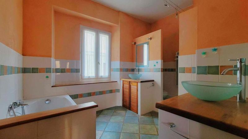 Maison de village - 145 m² - 6 pièces