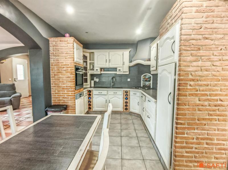 Maison - 188 m² - 7 pièces