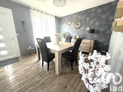 Maison - 107 m² - 5 pièces