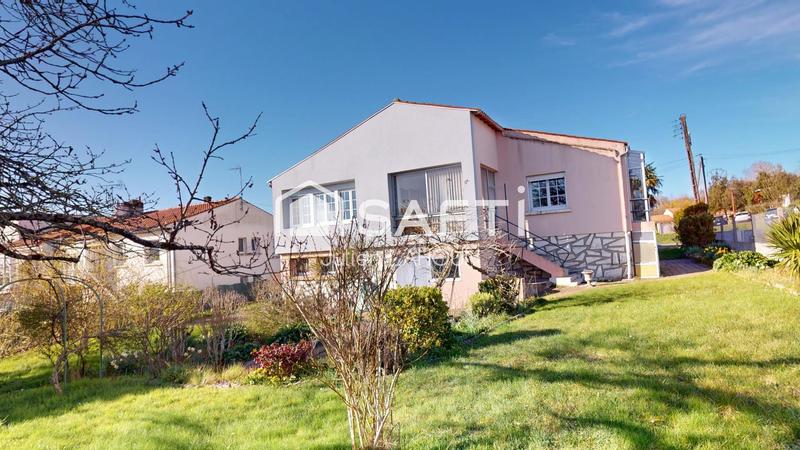 Maison - 120 m² - 5 pièces