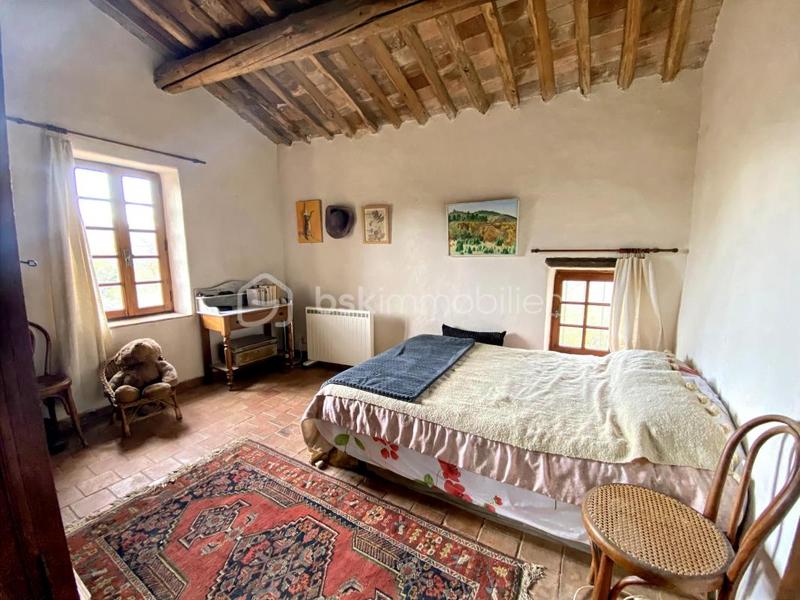 Mas - 427 m² - 12 pièces