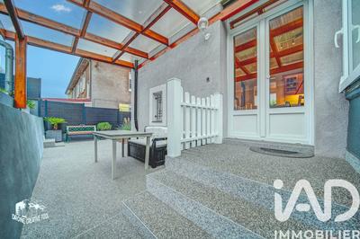 Maison - 84 m² - 4 pièces