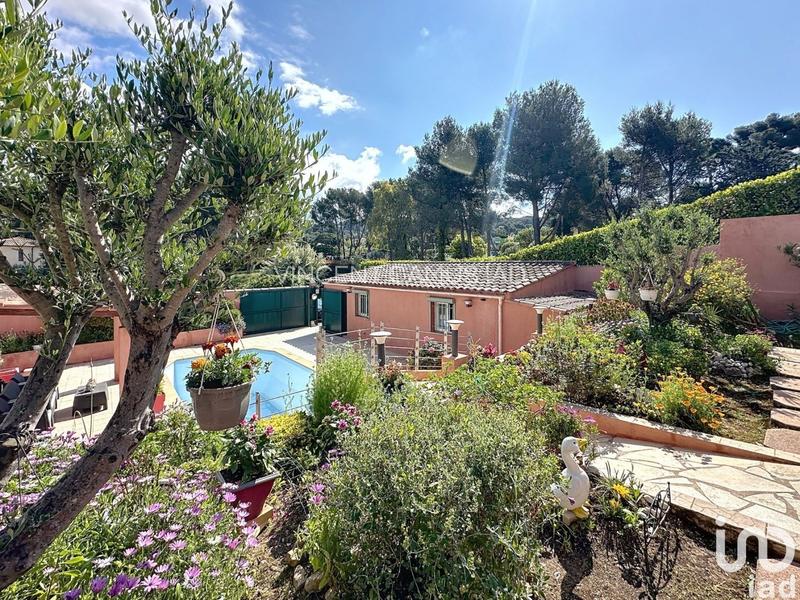 Maison - 142 m² - 5 pièces