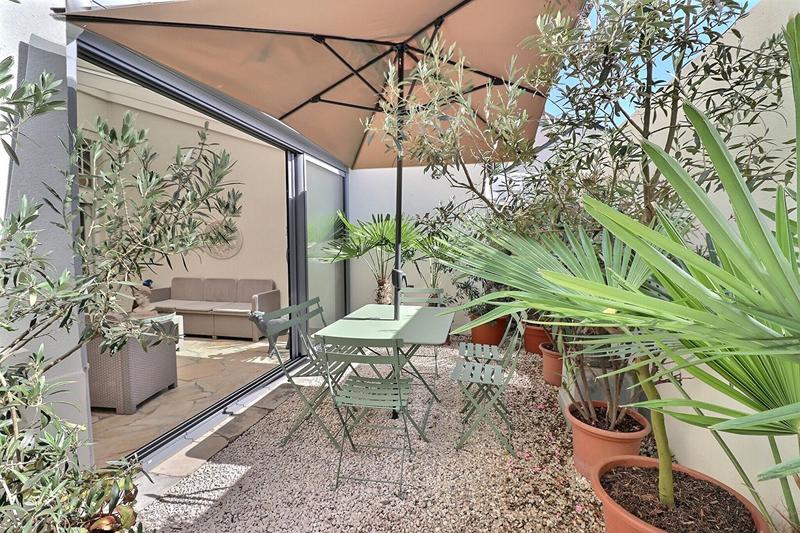 Maison - 170 m² - 8 pièces