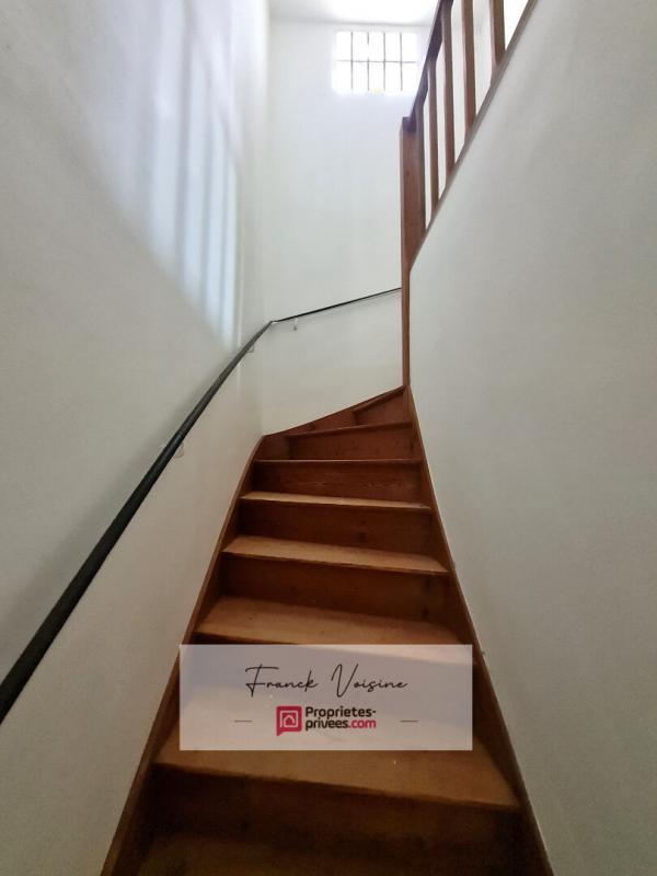 Maison - 94 m² - 6 pièces