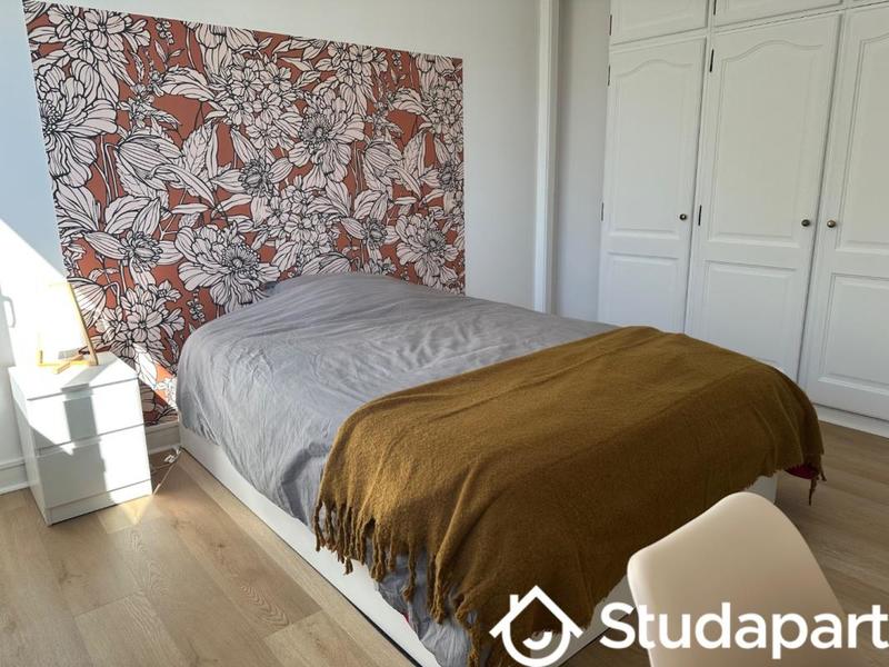 Chambre - 12 m² - 1 pièce