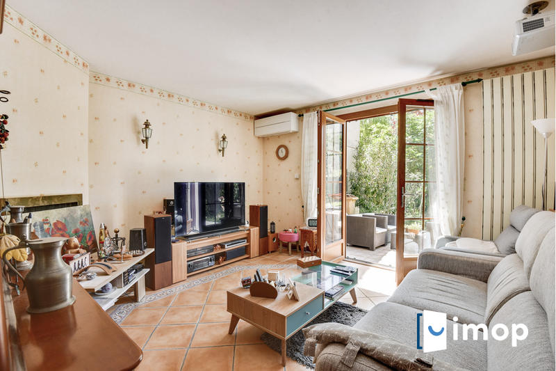 Pavillon - 135 m² - 6 pièces