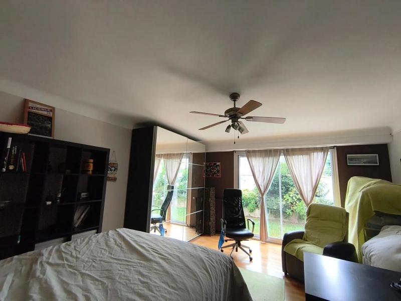 Propriété - 277 m² - 6 pièces