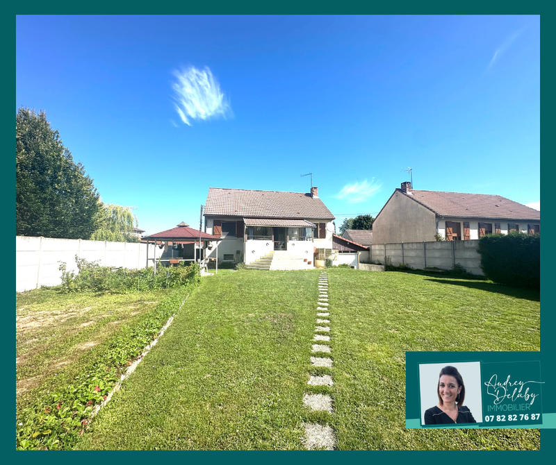 Maison - 93 m² - 5 pièces