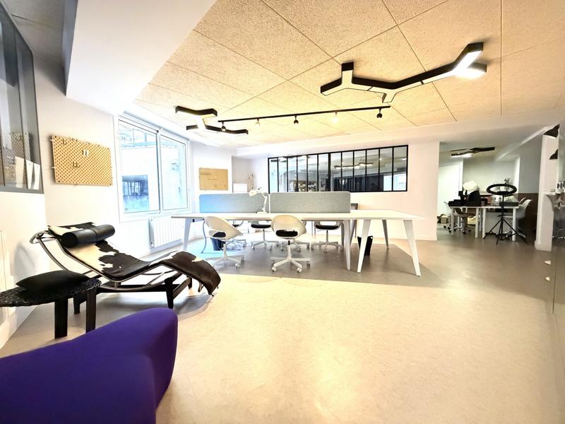 Bureau - 206 m² - 6 pièces