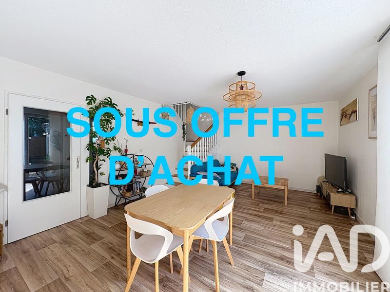 Maison - 80 m² - 4 pièces