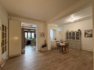 Maison - 130 m² - 7 pièces