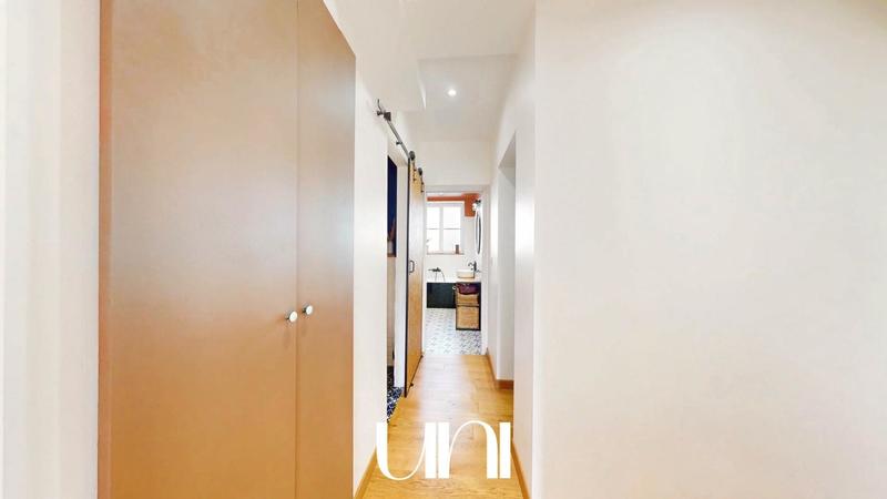 Appartement - 70 m² - 3 pièces