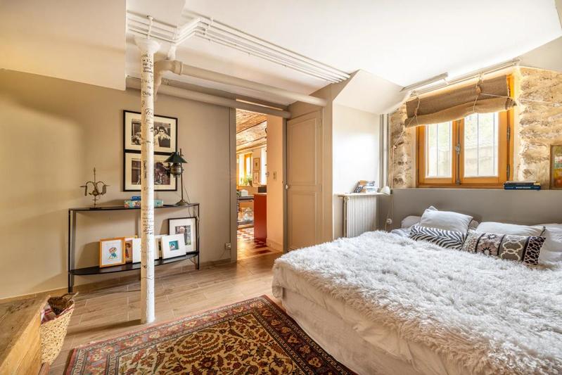 Studio - 185 m² - 5 pièces