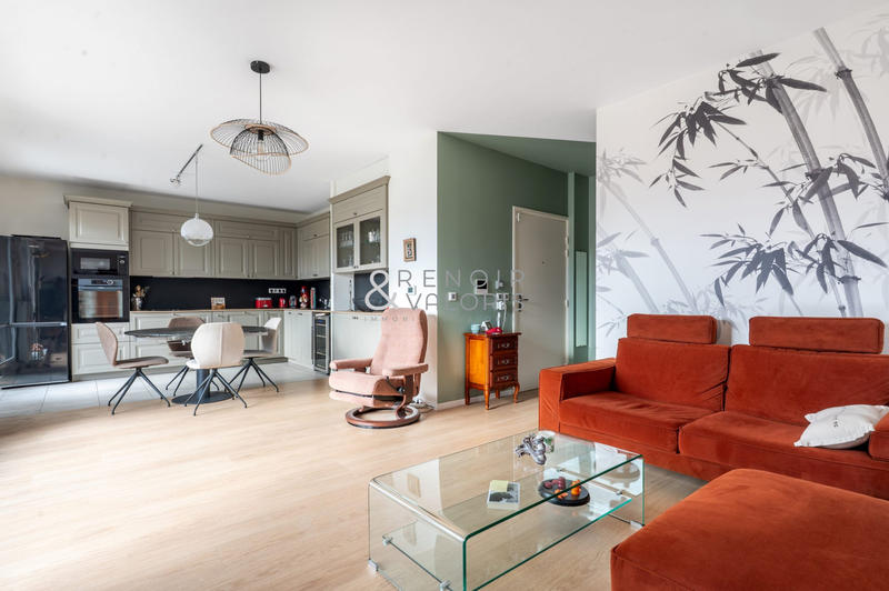 Appartement - 76 m² - 4 pièces