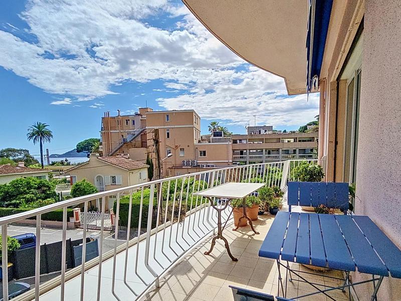 Appartement - 81 m² - 3 pièces