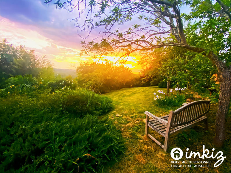 Maison - 285 m² - 7 pièces