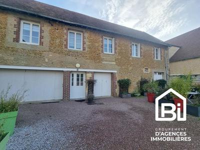 Maison - 272 m² - 11 pièces