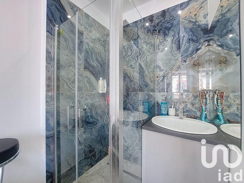 Maison - 152 m² - 9 pièces