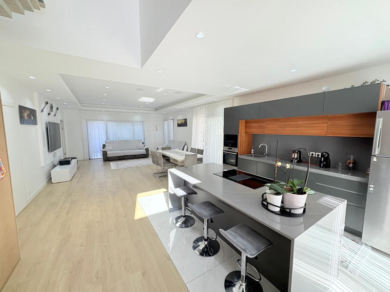 Villa - 160 m² - 5 pièces