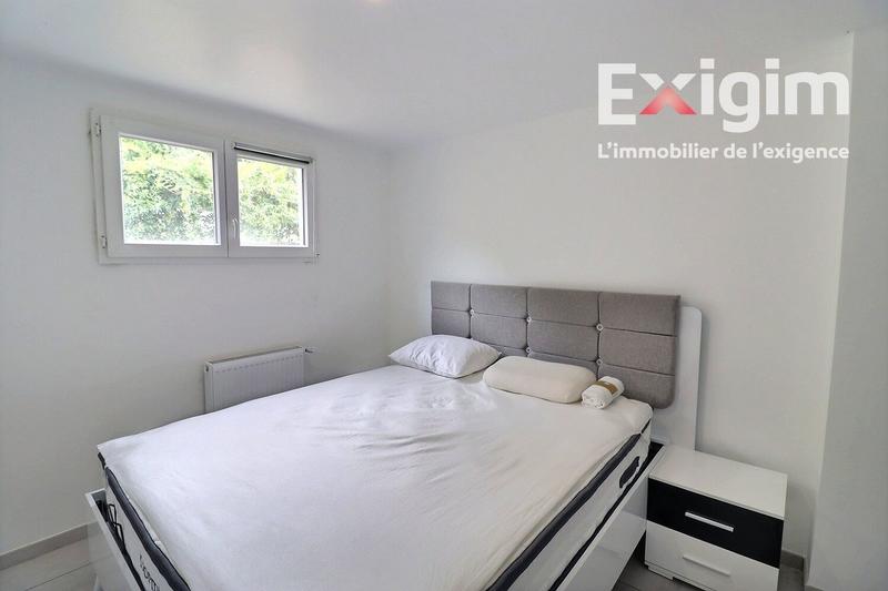 Appartement - 82 m² - 4 pièces