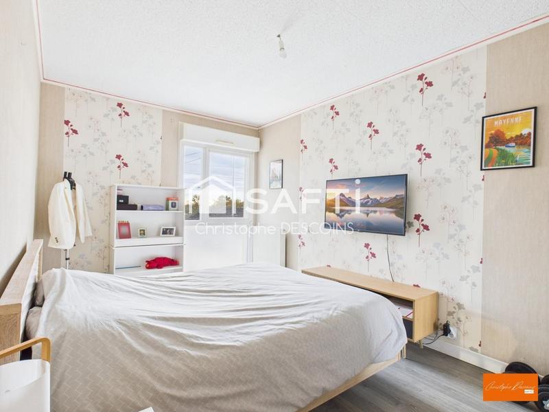 Maison - 85 m² - 5 pièces