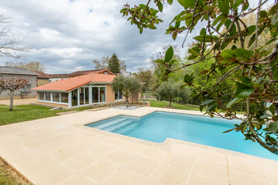 Maison - 137 m² - 5 pièces