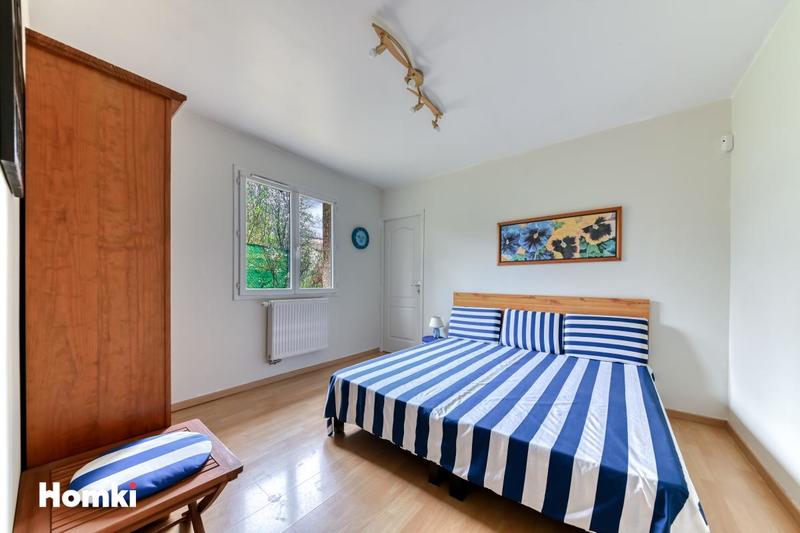 Maison - 140 m² - 6 pièces