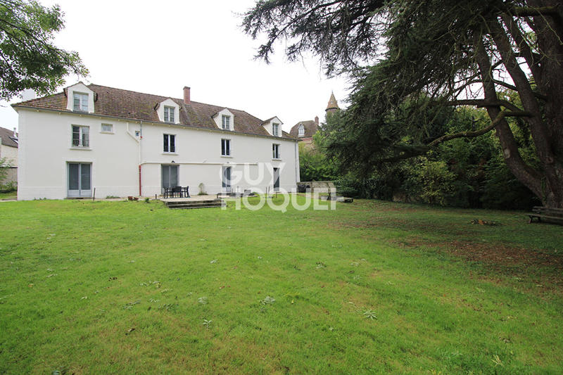 Maison - 271 m² - 7 pièces