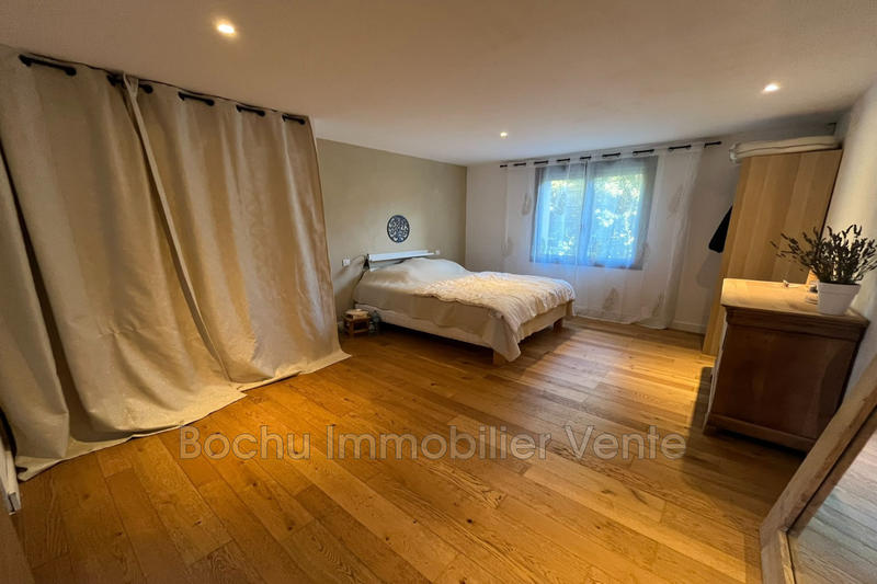 Villa - 160 m² - 5 pièces