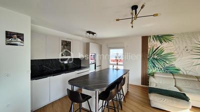 Appartement - 84 m² - 4 pièces