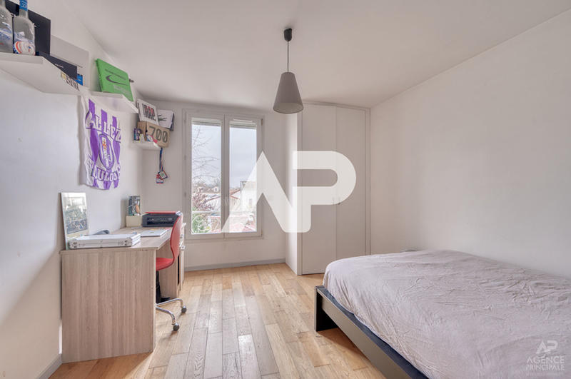 Maison - 122 m² - 6 pièces