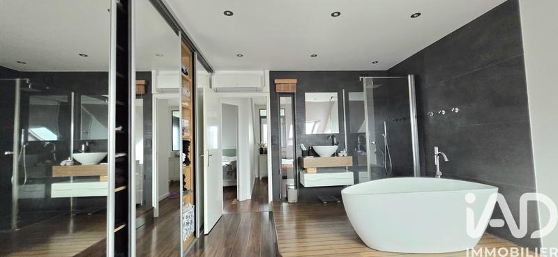 Duplex - 106 m² - 5 pièces