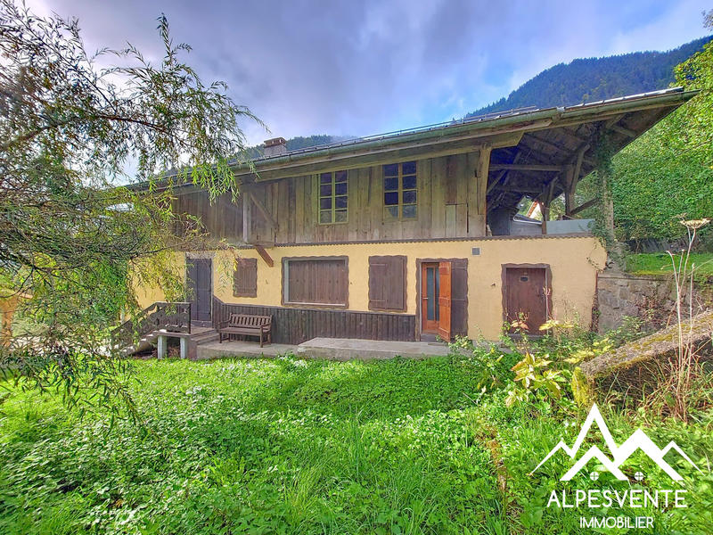 Ferme - 93 m² - 8 pièces