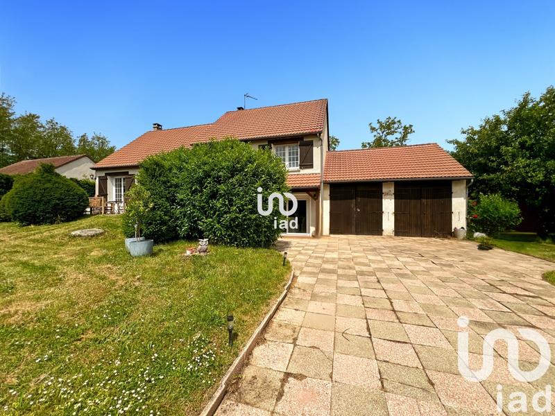 Maison - 153 m² - 8 pièces