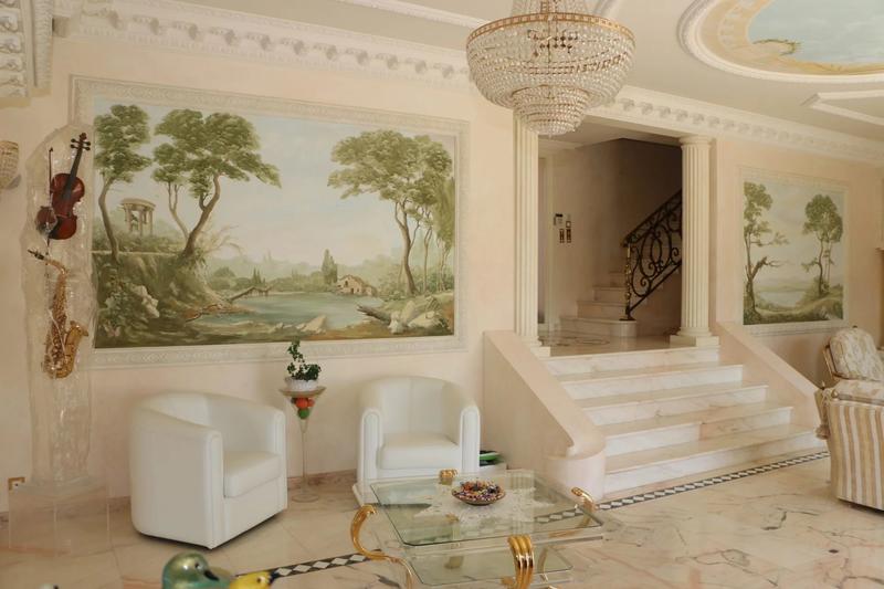 Villa - 318 m² - 8 pièces