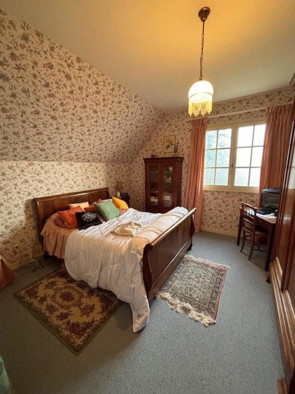 Maison - 165 m² - 6 pièces