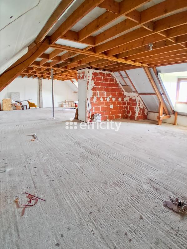 Maison - 91 m² - 4 pièces