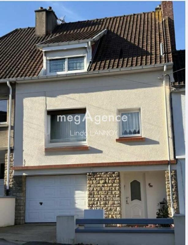 Maison - 92 m² - 4 pièces