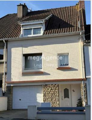 Maison - 92 m² - 4 pièces