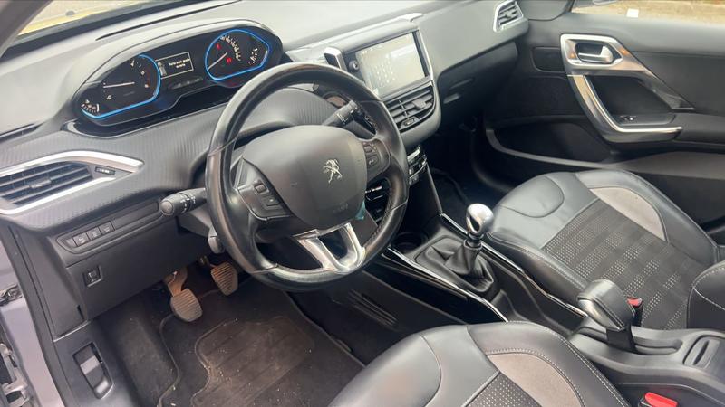 Peugeot 2008 1.6 BlueHdi 100 Business - 5 places