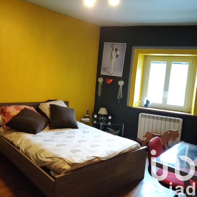 Maison - 137 m² - 6 pièces